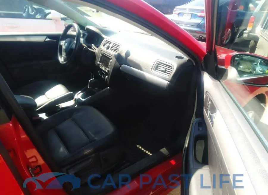 3VWD17AJ7EM428504# 5