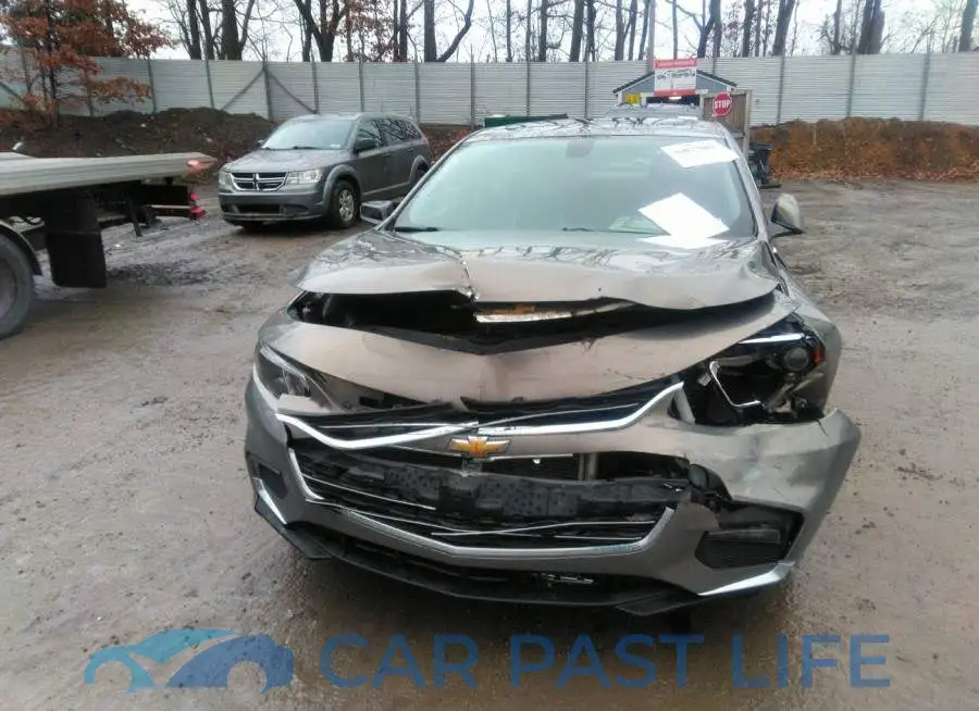 1G1ZD5ST8JF125898# 6