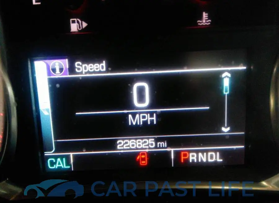 1G1ZD5ST8JF125898# 7