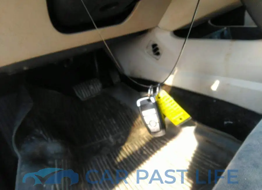3FA6P0H7XHR107176# 11