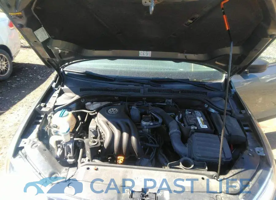 3VW1K7AJ0DM273373# 10