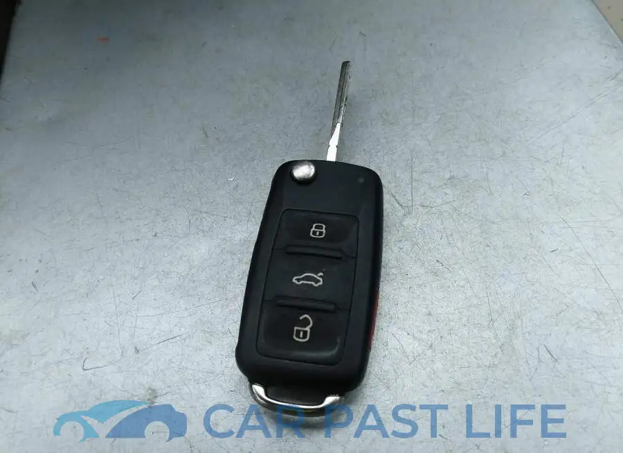 3VWPL7AJXDM692466# 11