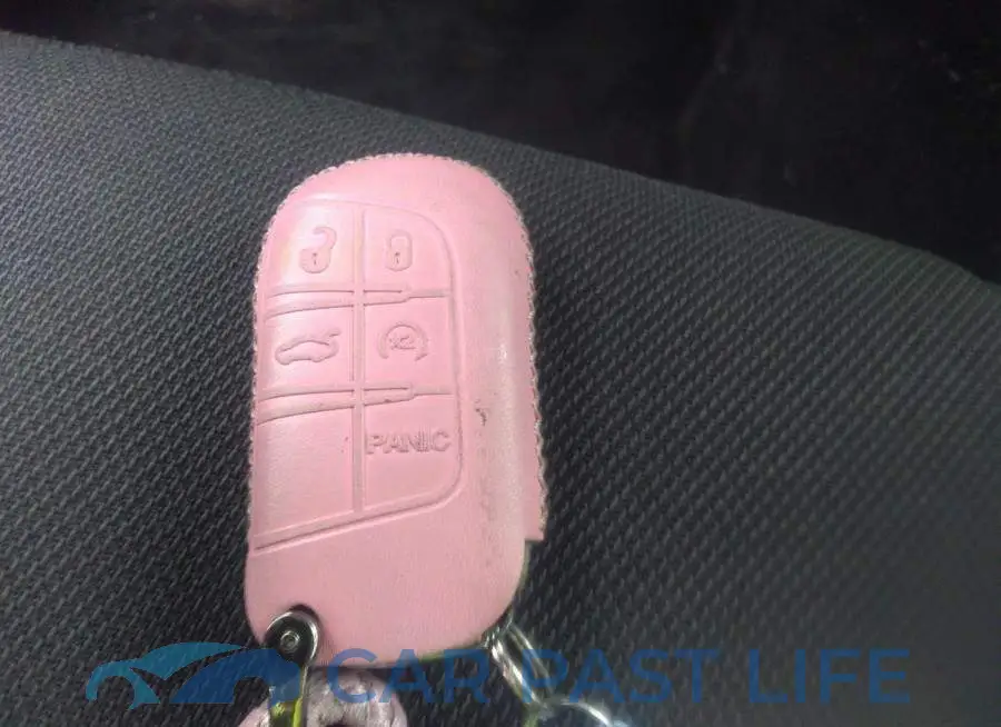 2C3CDXHG7FH778302# 11