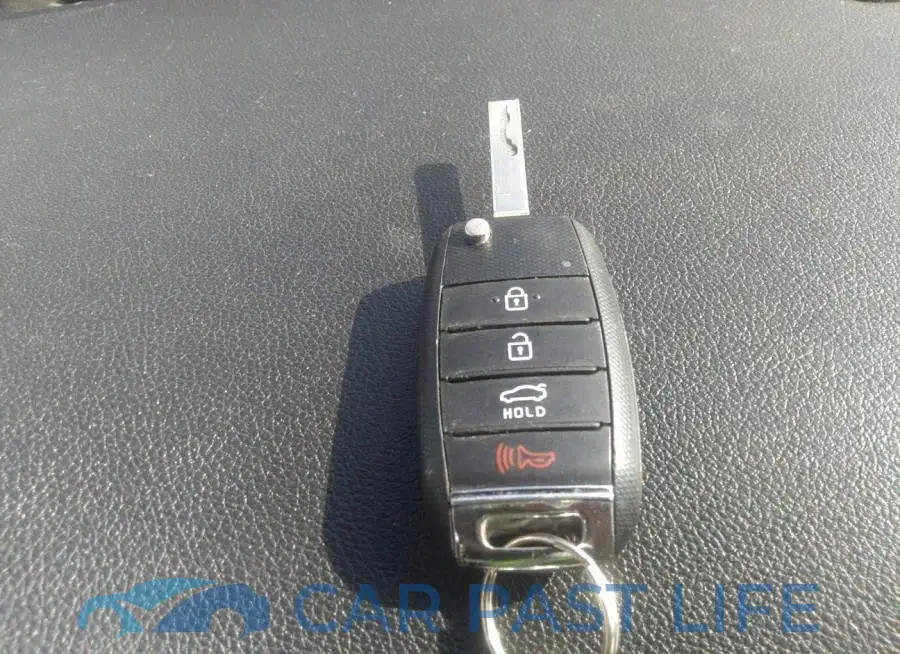 5XXGT4L38LG381120# 11