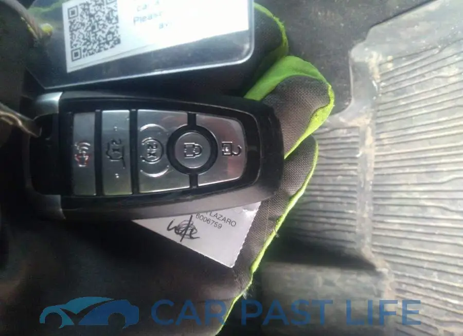 1FMCU9G64NUB15101# 11