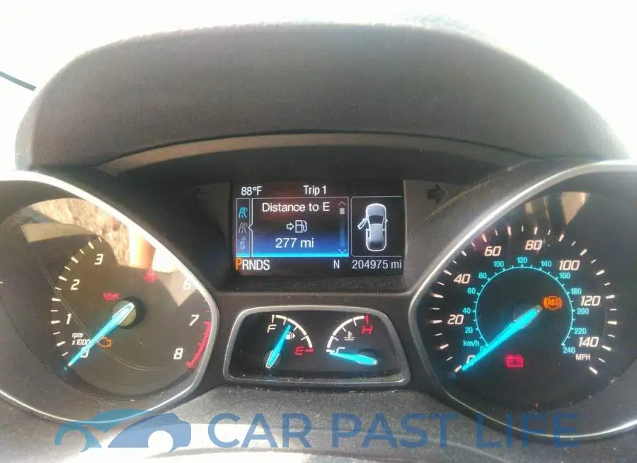 1FMCU0GX2DUD94048# 7