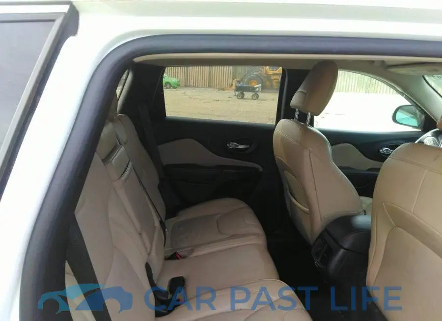 1C4PJMDSXGW328452# 8