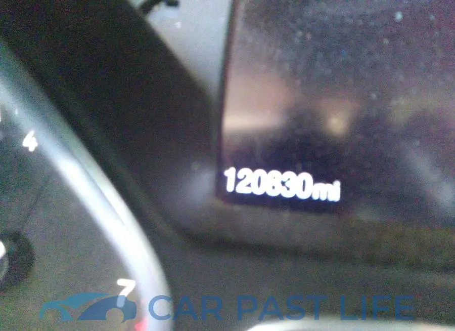 1FADP3K28JL225270# 7