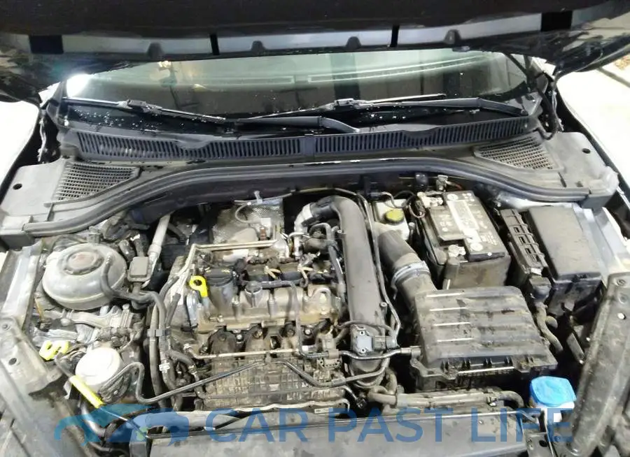 3VWCB7BU9KM138861# 10