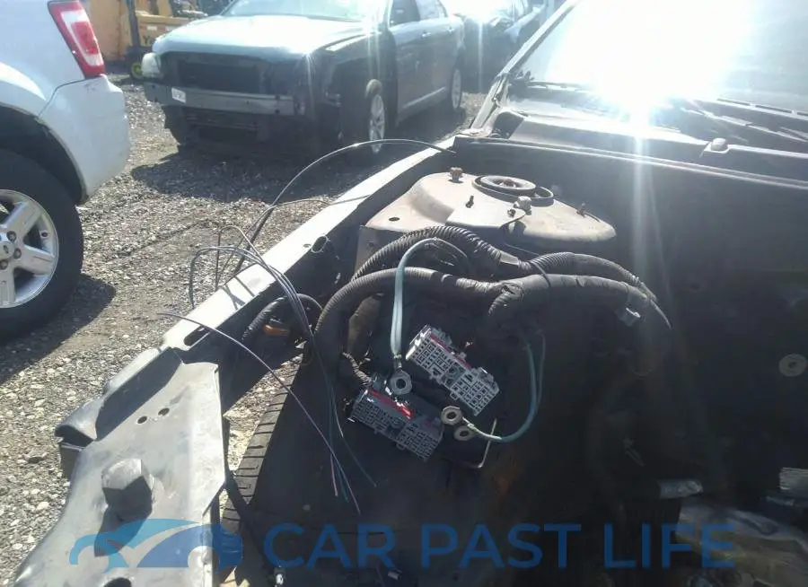 2G1WD5E32E1145172# 6