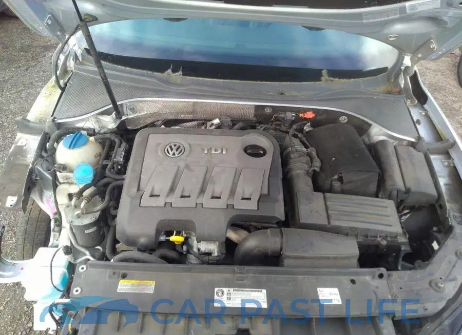1VWBN7A33EC074950# 10