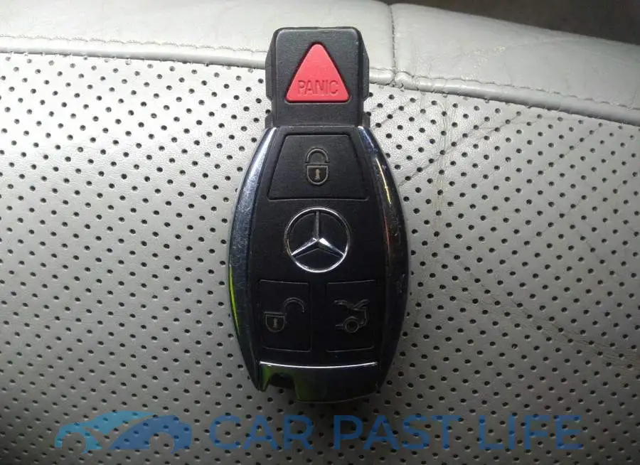 WDDLJ9BB4EA114670# 11