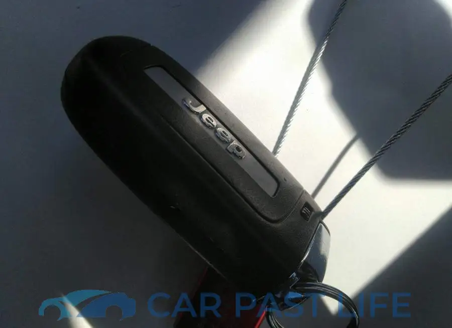 3C4NJDBB0JT112780# 11