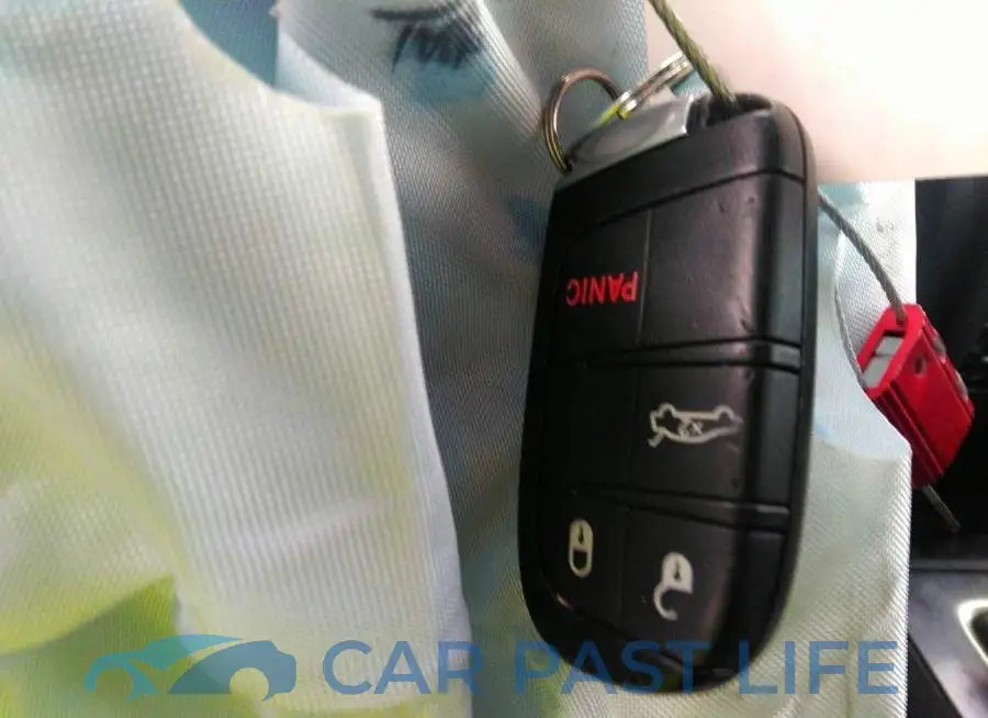 2C3CDXBG8FH897209# 11