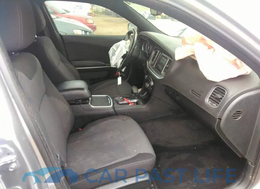 2C3CDXBG8FH897209# 5