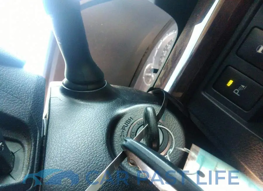 5TFHW5F19GX558056# 11