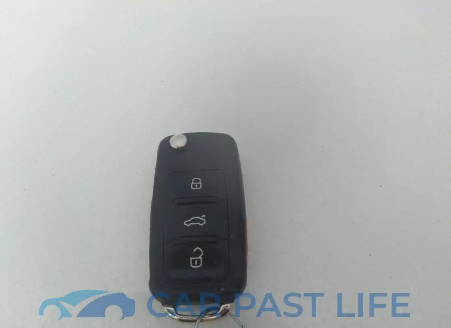 3VWLL7AJ7DM356479# 11