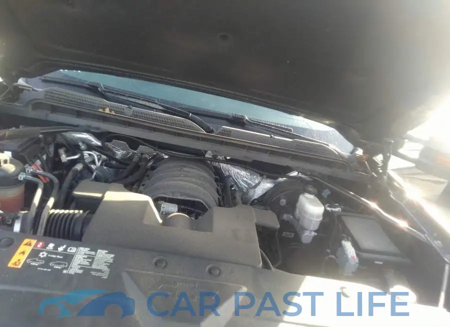 1GCVKREC3JZ214758# 10