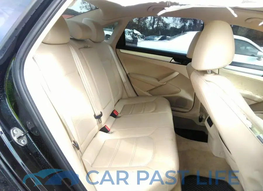 1VWBN7A37DC067692# 8