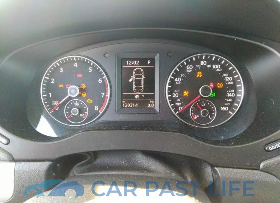 3VW4A7AJ1DM218656# 7