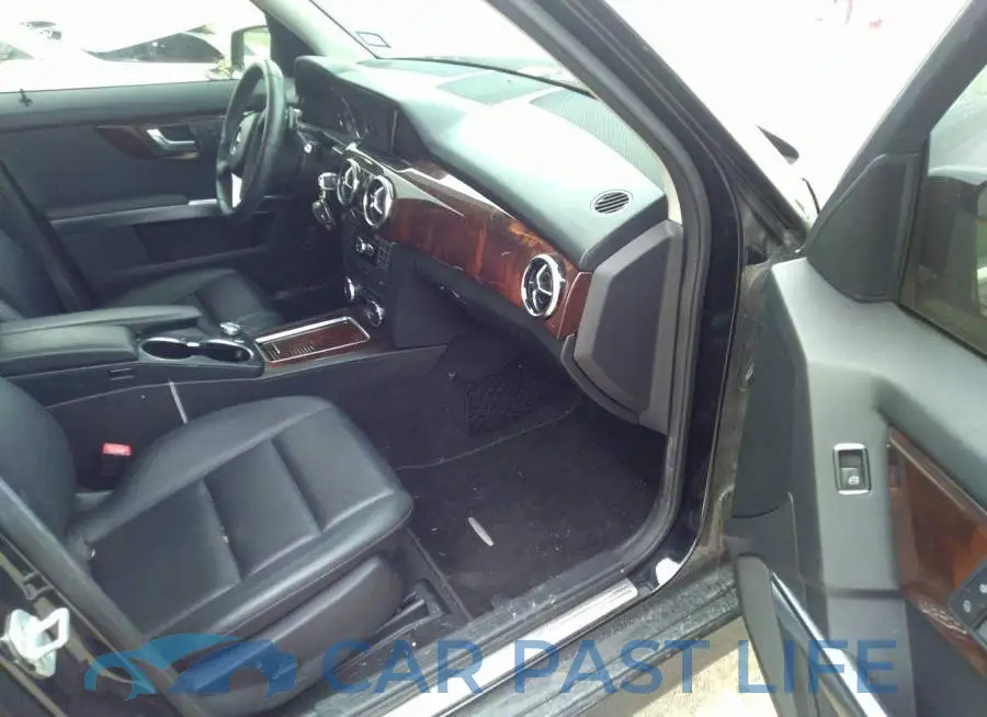 WDCGG5HB8EG215261# 5
