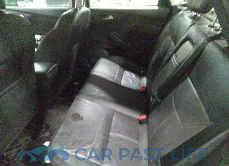1FADP3F24FL216700# 8