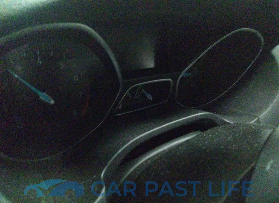 1FADP3F24FL216700# 7