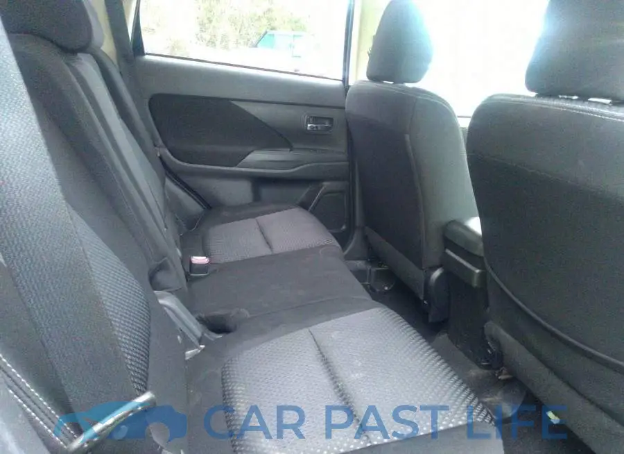 JA4AD2A39GZ049629# 8