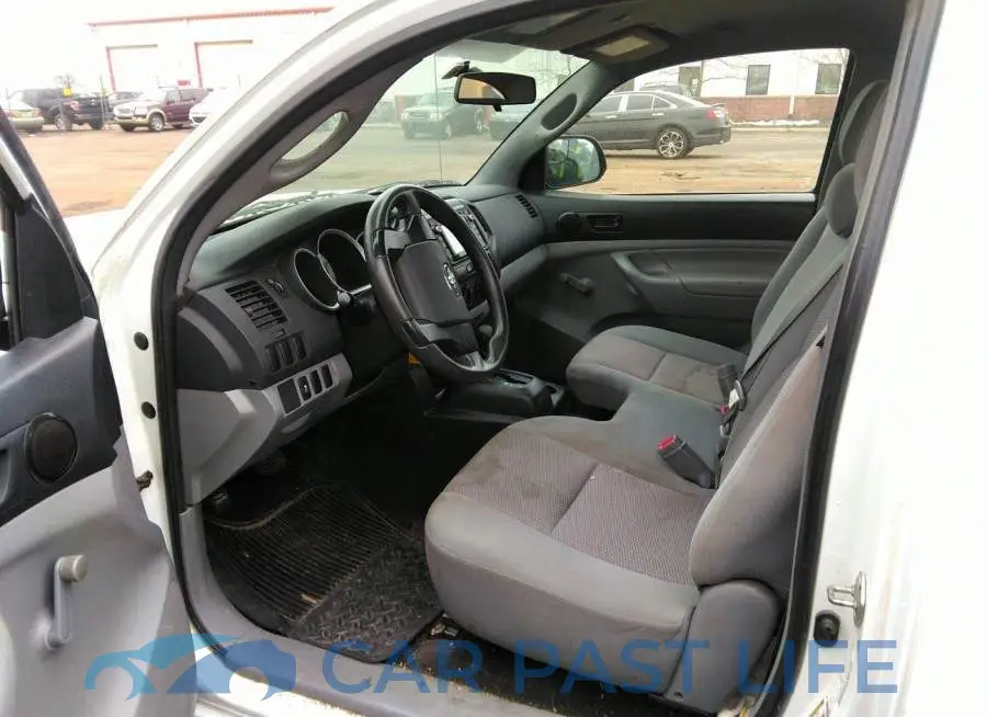 5TFNX4CN6EX043272# 5