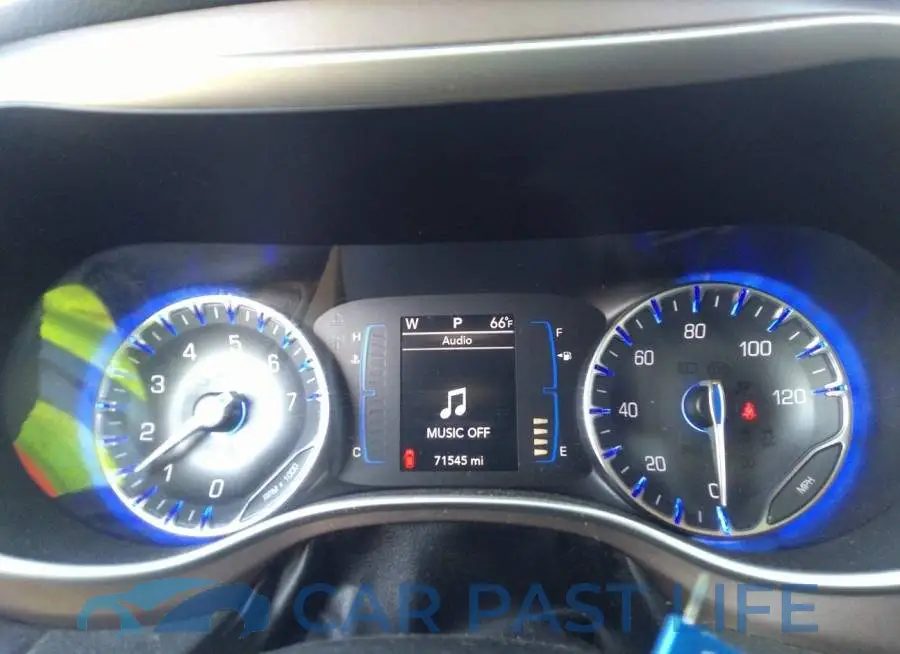 2C4RC1BG5JR214178# 7