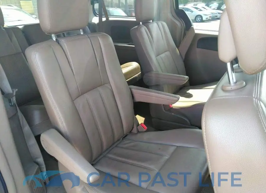 2C4RC1BG9DR517999# 8