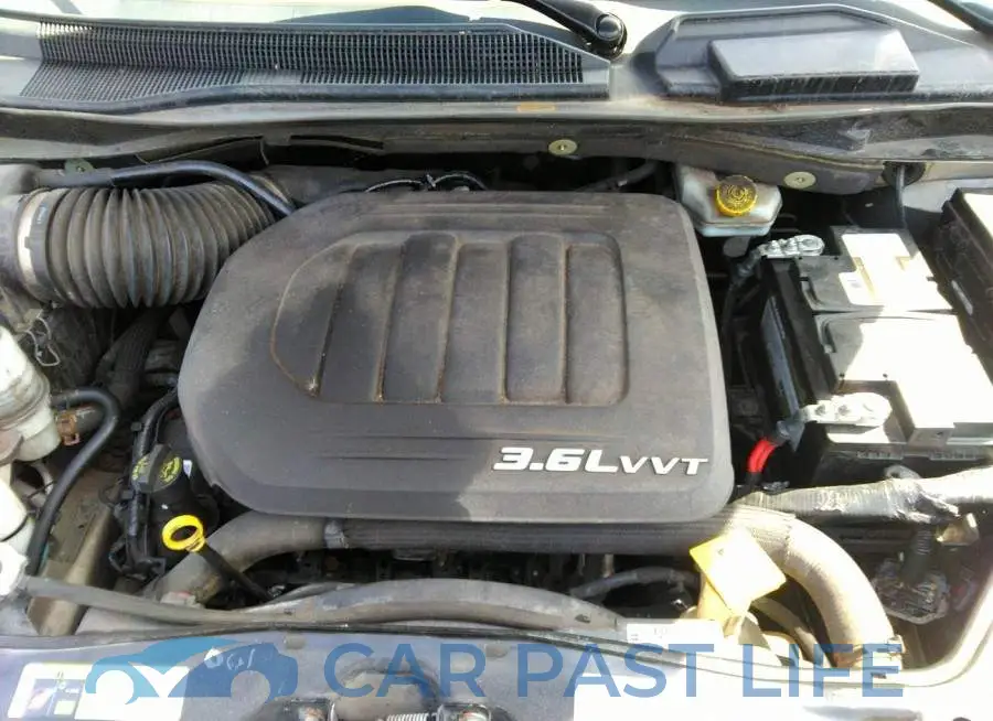 2C4RC1BG9DR517999# 10