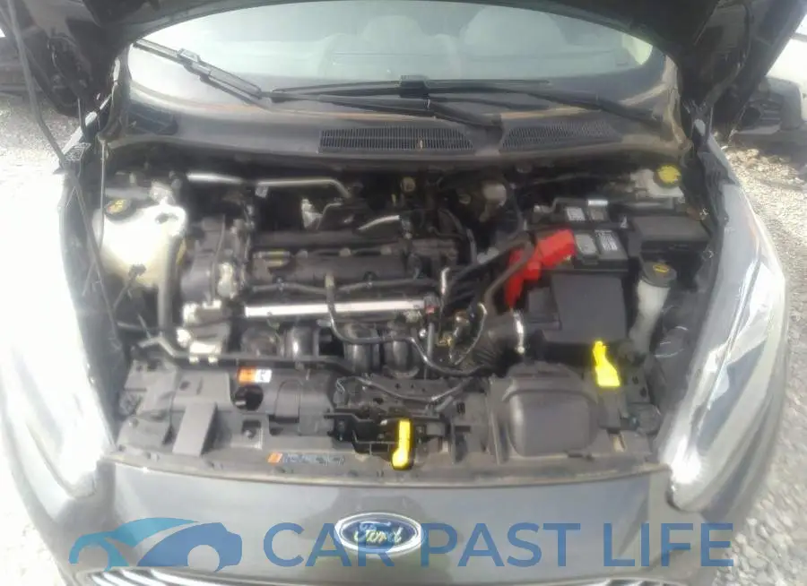 3FADP4EJ7KM125928# 10