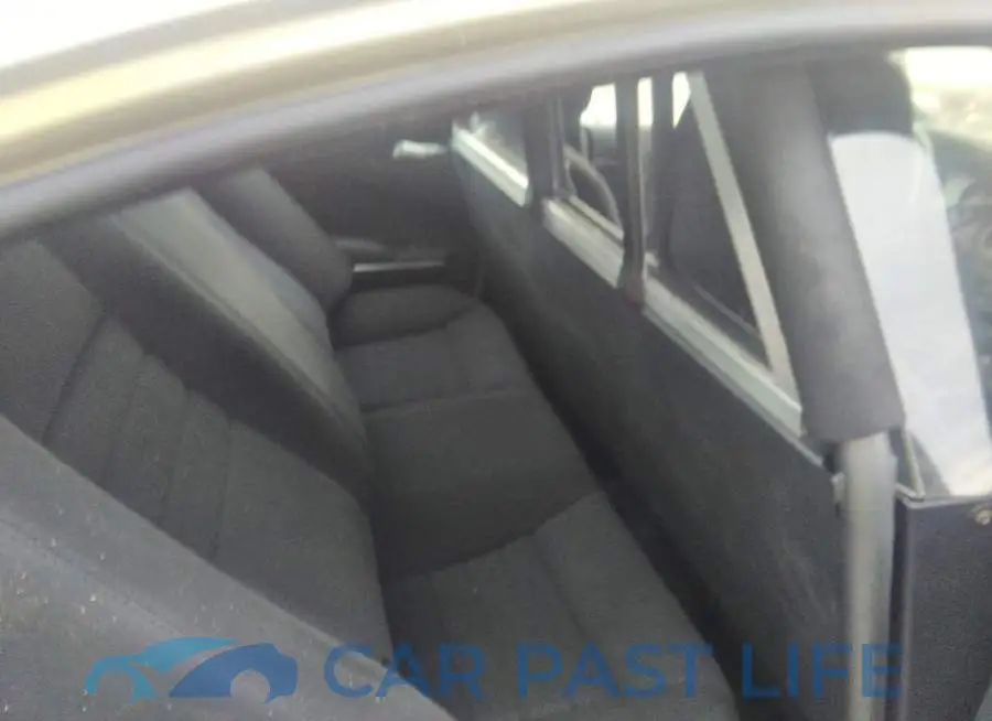 2C3CDXAT6FH819218# 8