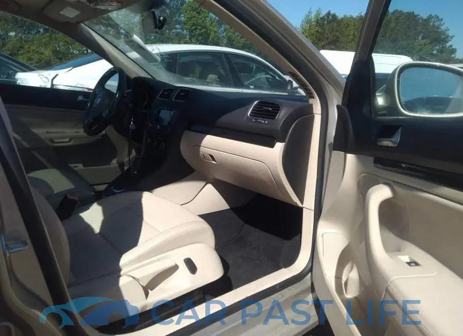 3VWPL7AJ2DM621312# 5