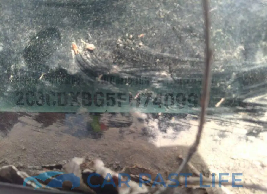 2C3CDXBG5FH740995# 9