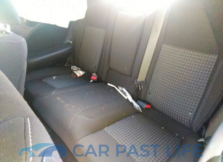 2C3CDZAG0NH132345# 8