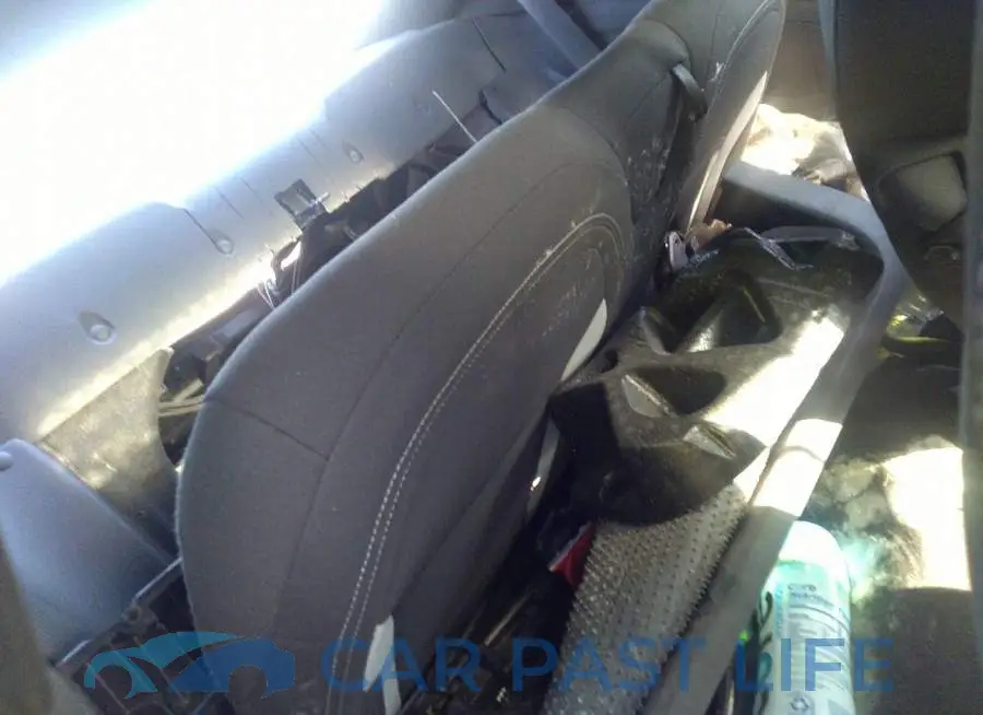 1G1FB1RS9J0122719# 8