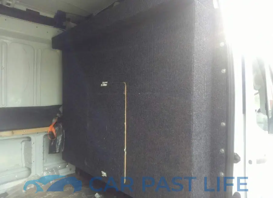 1FTYE2CV4GKA09113# 8