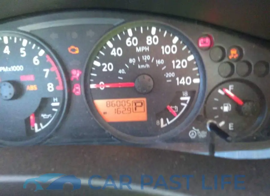 1N6BD0CT4HN733070# 7