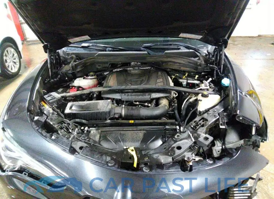 ZASFAKAN9J7B83086# 10