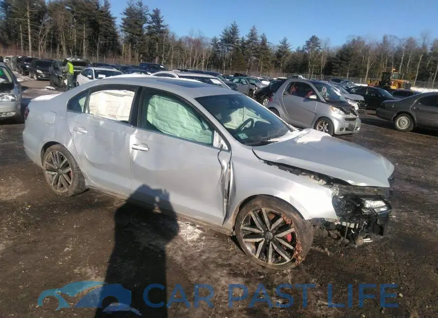 3VW4T7AJ9DM312455# 1