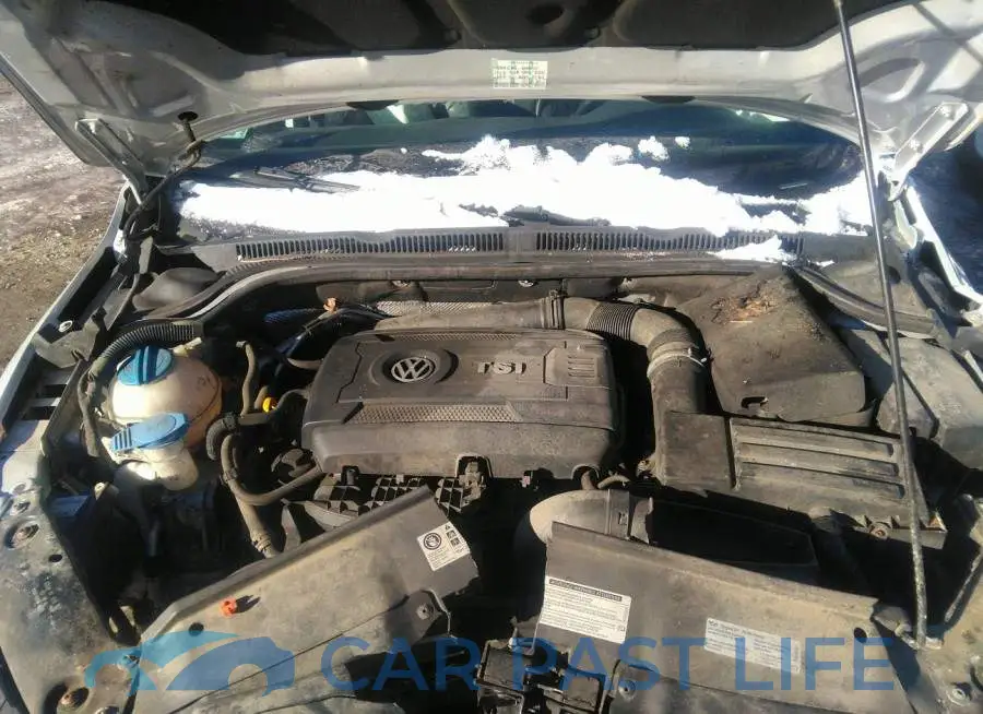 3VW4T7AJ9DM312455# 10