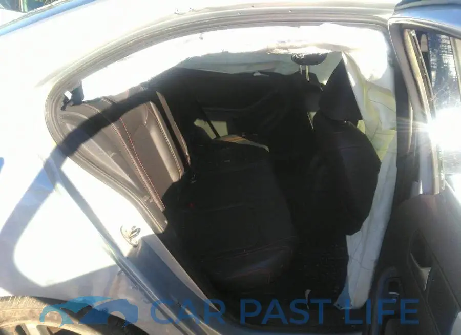 3VW4T7AJ9DM312455# 8