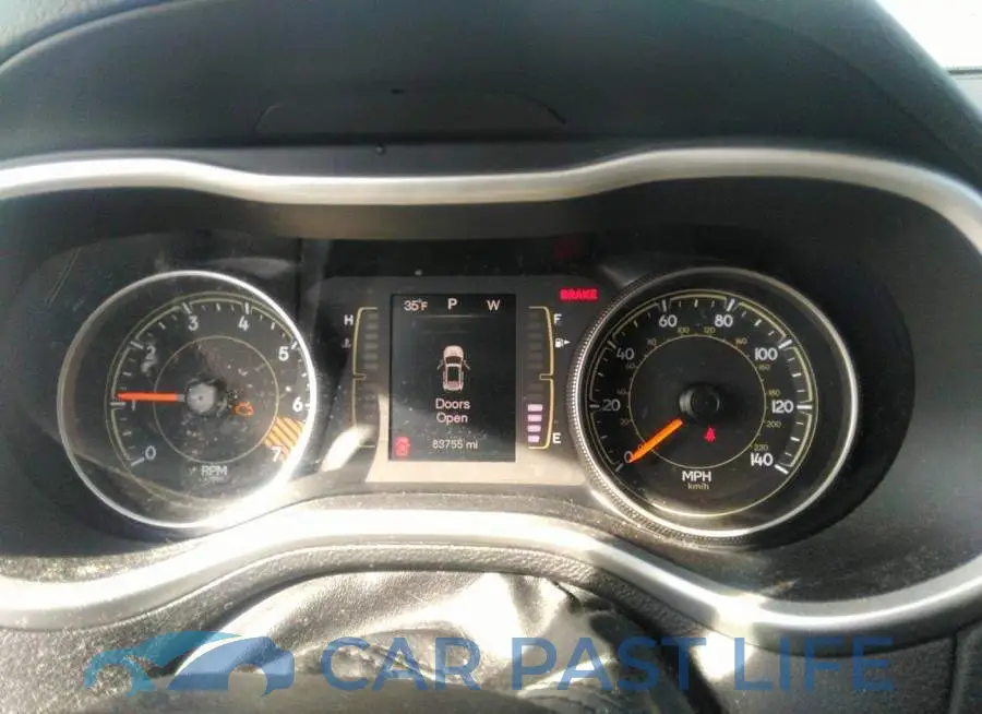 1C4PJMAB9FW755057# 7