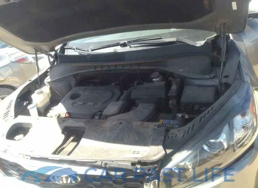 5XYPG4A30KG553108# 10
