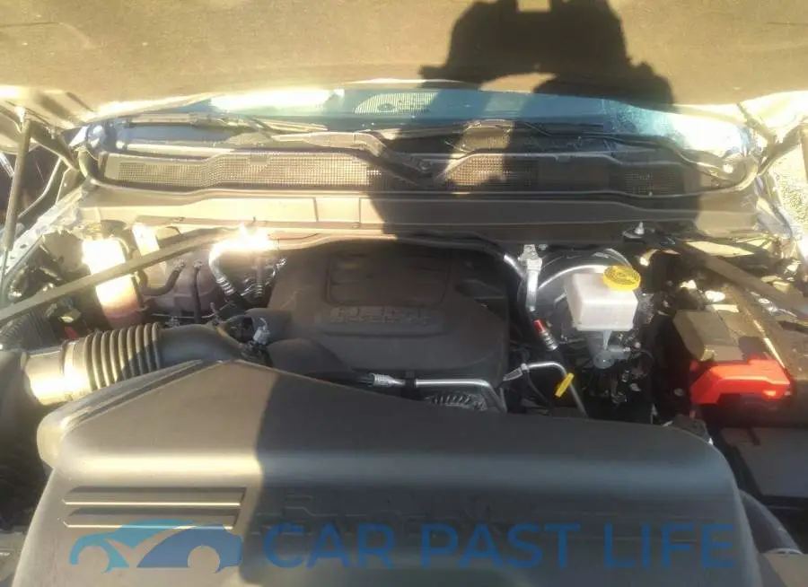3C6UR5HJ9NG361951# 10
