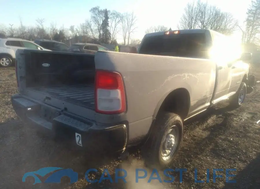 3C6UR5HJ9NG361951# 4