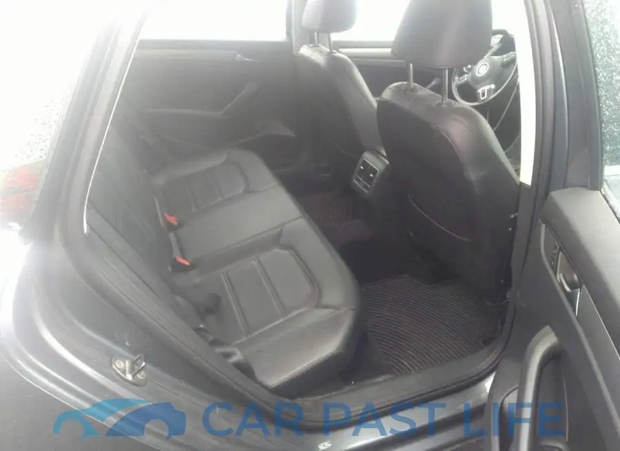 1VWBT7A34EC050677# 8