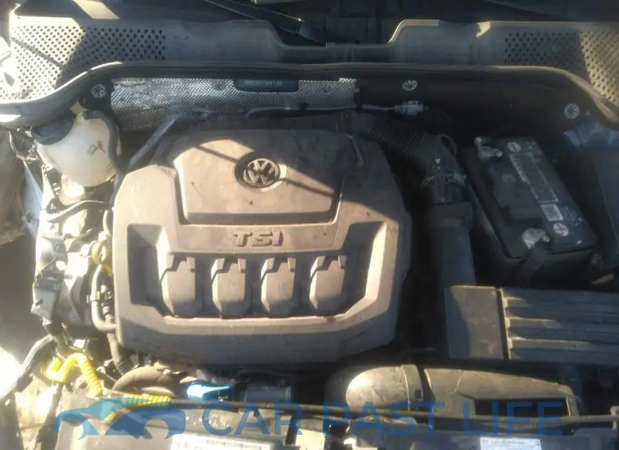 3VW5DAAT7KM510951# 10